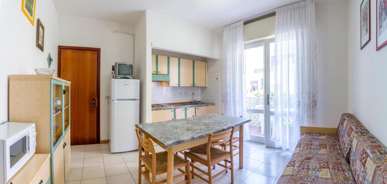 Clara Villa Bibione Buitenkant foto